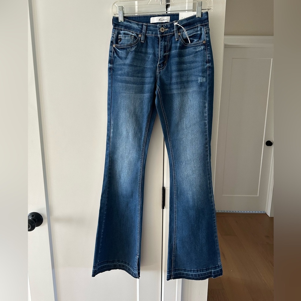 Mid rise Flare Jeans